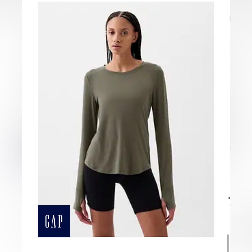 GapFit Breathe T-Shirt